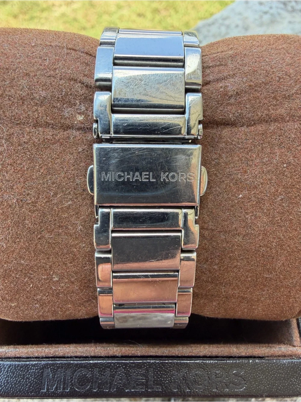 Michael Kors Parker Chronograph Silver-Tone Women's Watch (Model MK5353).